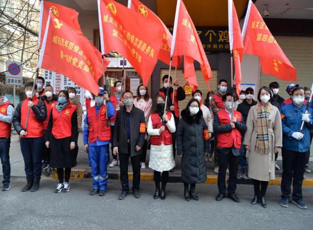 城關區(qū)新時代文明實踐志愿服務隊助力抗擊疫情